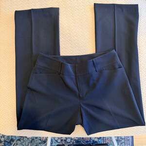 Willi Smith Women’s Black Trouser Tailored Dress Pants - like New- size 12